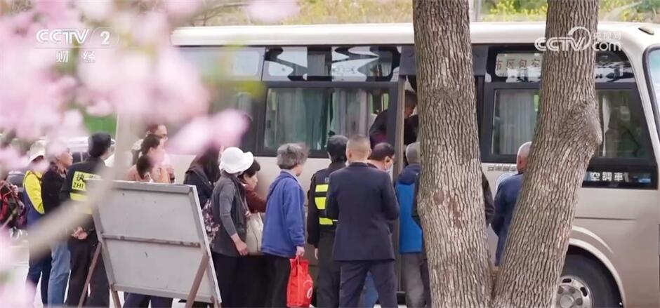 
中日友好医院黄牛代挂号电话票贩子号贩子网上预约挂号,住院检查加快,清明节临近各地迎祭扫高峰 多种便民措施满足群众祭扫需求