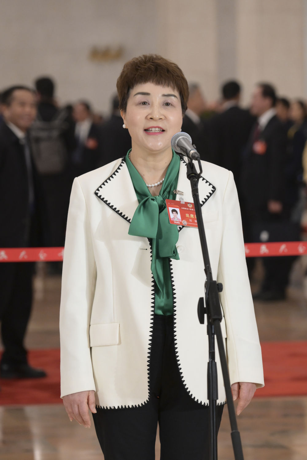 
北京各大医院黄牛代挂号电话票贩子号贩子网上预约挂号,住院检查加快,两会镜距离 | 她们的风采