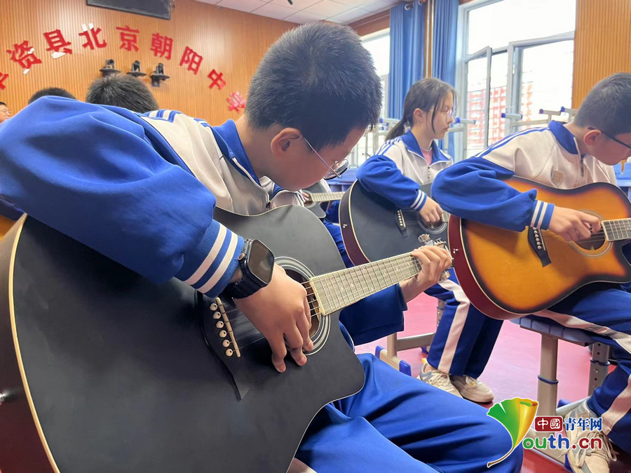 
东部战区总医院黄牛代挂号电话票贩子号贩子网上预约挂号,住院检查加快,【理响中国·讲好“中国式商量”故事】京蒙协作绘新景 卓资教育展新颜