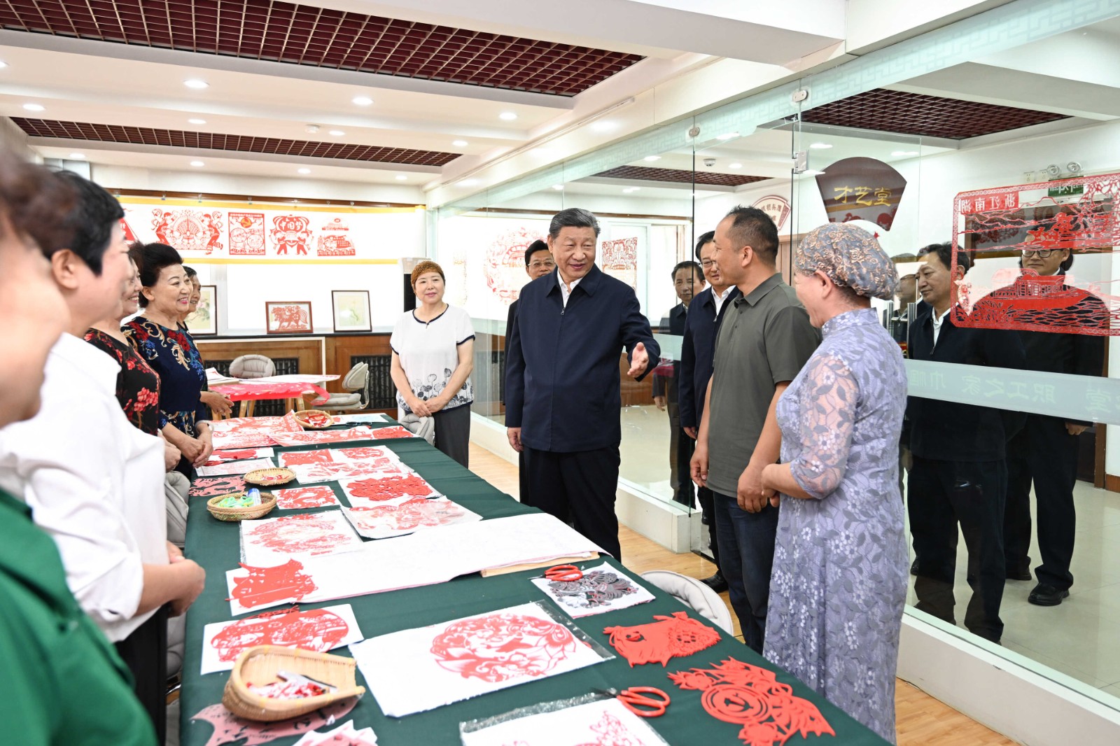 
北京大学人民医院黄牛代挂号电话票贩子号贩子网上预约挂号,住院检查加快,习近平：社区要把为居民群众的服务做深做细做到位