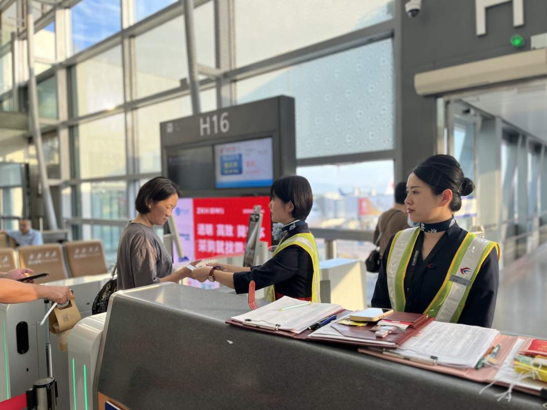 
广州各大医院黄牛代挂号电话票贩子号贩子网上预约挂号,住院检查加快,东航首推长三角“区域通”，起飞前4小时可改行程