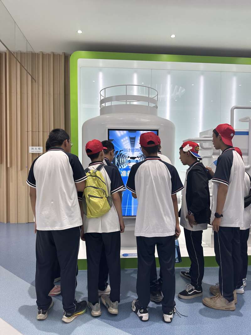 
北京世纪坛医院黄牛代挂号电话票贩子号贩子网上预约挂号,住院检查加快,民族团结的种子种在孩子心中