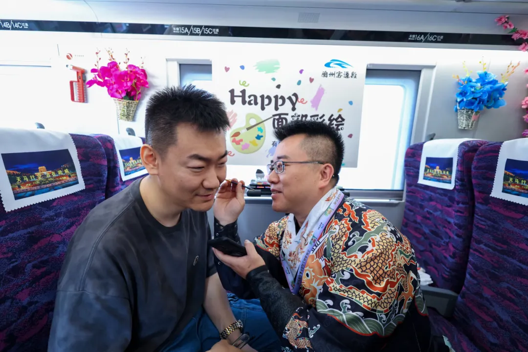 
北京同仁医院黄牛代挂号电话票贩子号贩子网上预约挂号,住院检查加快,今日开通！网友赞叹：家乡通高铁啦！