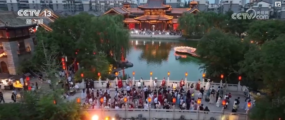 
上海眼耳鼻喉科医院黄牛代挂号电话票贩子号贩子网上预约挂号,住院检查加快,历史是底气！着华服、绾青丝、点朱丹……文化“穿”在百姓身上