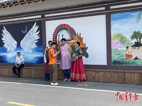 
杭州市妇幼保健院黄牛代挂号电话票贩子号贩子网上预约挂号,住院检查加快,富民大动脉——G331为吉林边境村注入新活力