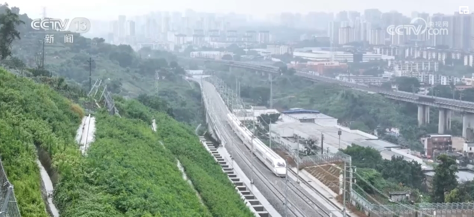 
杭州中医院黄牛代挂号电话票贩子号贩子网上预约挂号,住院检查加快,3373亿元、979.6公里！铁路客货运输功能与效益提升 多项指标创新高