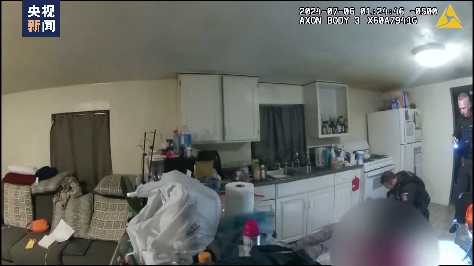 
北京妇产医院黄牛代挂号电话票贩子号贩子网上预约挂号,住院检查加快,非洲裔女子报警后遭白人警察枪杀 执法记录仪影像曝光引众怒