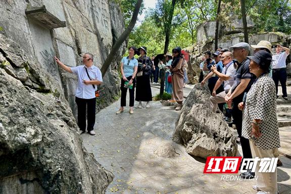 
上海第十人民医院黄牛代挂号电话票贩子号贩子网上预约挂号,住院检查加快,海外华媒“打卡”历史文化名城永州 领略自然之美与人文之韵