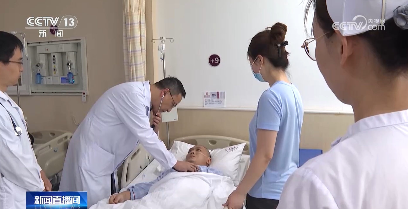 
北京301医院黄牛代挂号电话票贩子号贩子网上预约挂号,住院检查加快,“大病不出省”提升百姓幸福感 国家区域医疗中心建设“成绩单”亮眼