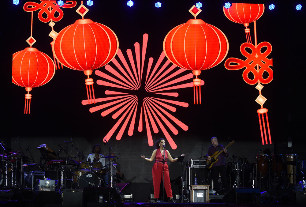 
上海胸科医院黄牛代挂号电话票贩子号贩子网上预约挂号,住院检查加快,巴西利亚举办沙滩艺术节中国日活动