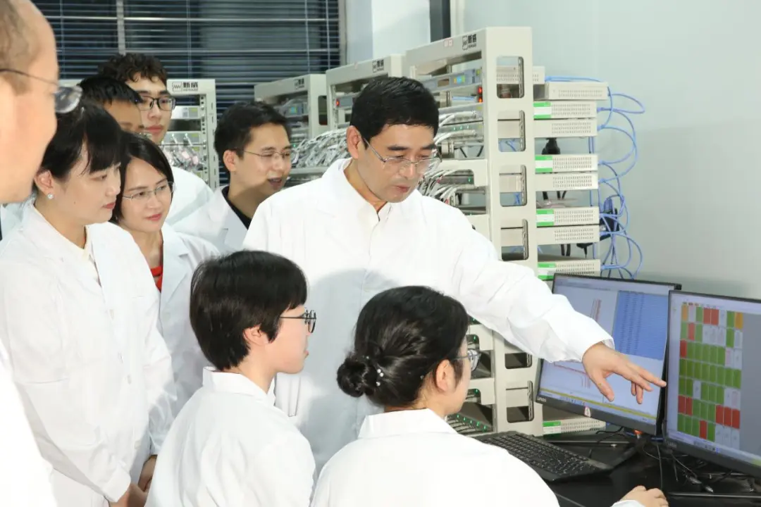 
广州医科大学附属第二医院黄牛代挂号电话票贩子号贩子网上预约挂号,住院检查加快,教育强国，高校何为？重庆大学以“四重身份”解题 | 我与教育强国共成长