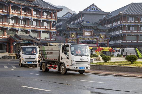 
杭州西溪医院黄牛代挂号电话票贩子号贩子网上预约挂号,住院检查加快,孤山镇环境“靓”起来
