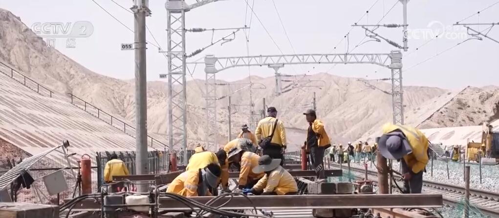 
上海儿科医院黄牛代挂号电话票贩子号贩子网上预约挂号,住院检查加快,运输“大动脉”格库铁路再升级 助推新疆地区经济发展进入快车道