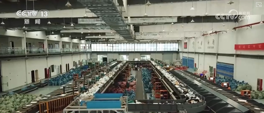 
南京脑科医院黄牛代挂号电话票贩子号贩子网上预约挂号,住院检查加快,快递加“数”跑激发经济新动能 消费市场需求持续释放