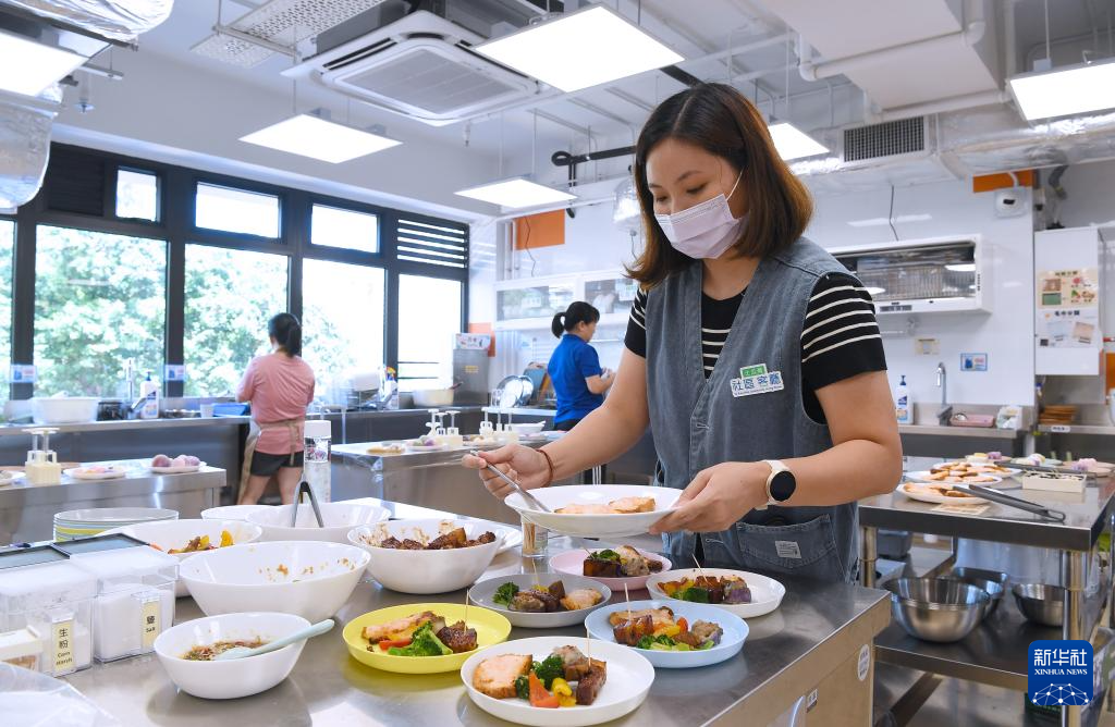 
北京儿童医院任晓东黄牛挂号电话13241153586香港最大“社区客厅”启用 增添基层治理新动能