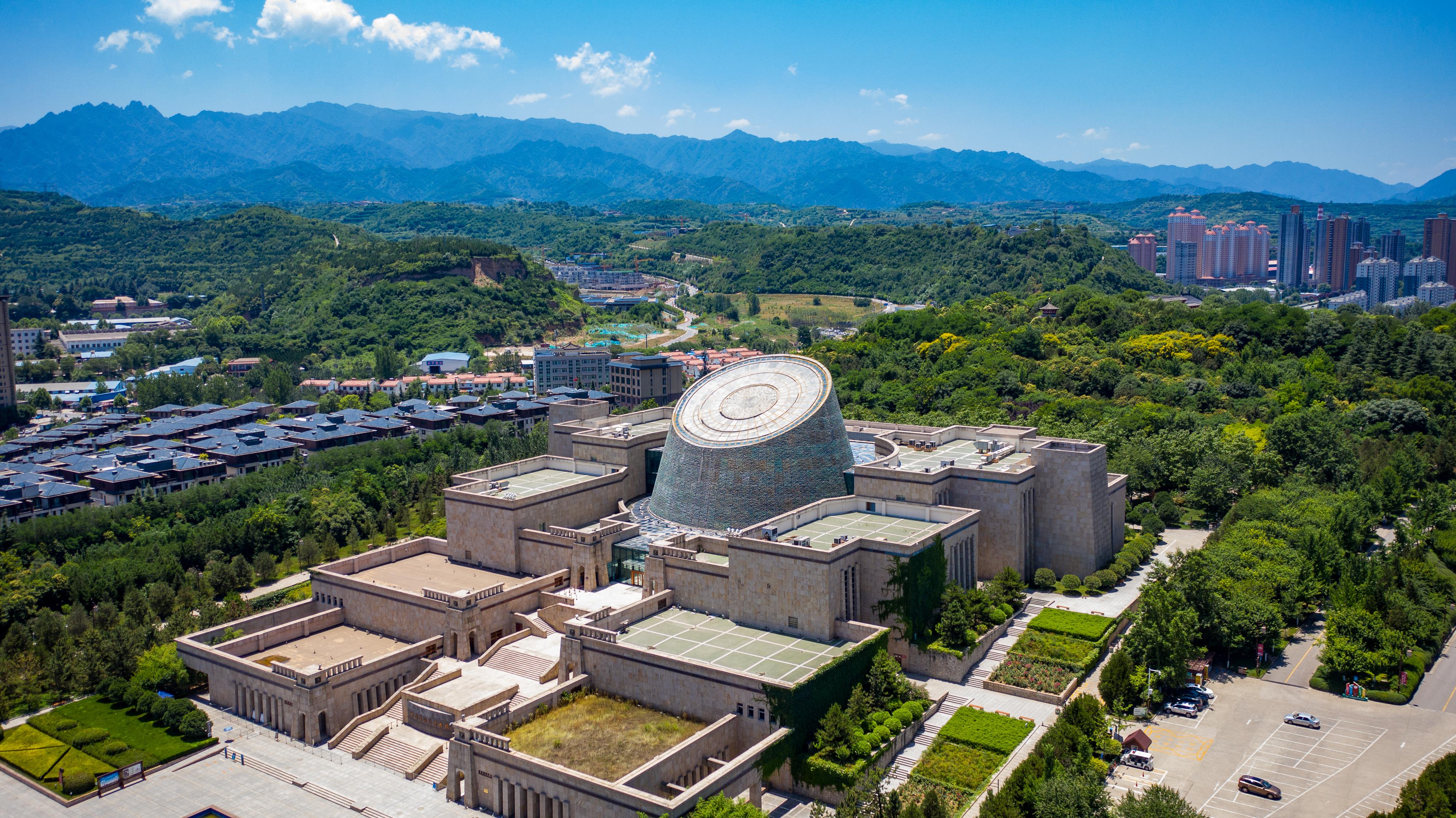 
上海龙华医院黄牛代挂号电话票贩子号贩子网上预约挂号,住院检查加快,时政微观察丨从总书记陕甘行，感悟“何以中国”