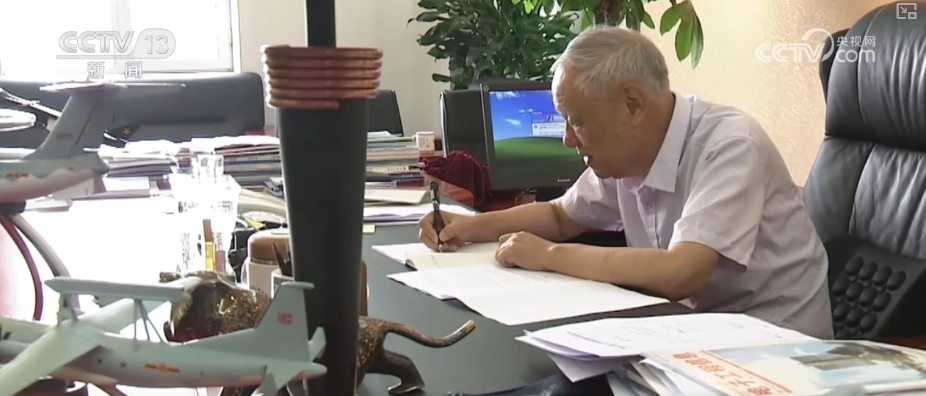 
北京大学肿瘤医院黄牛代挂号电话票贩子号贩子网上预约挂号,住院检查加快,国家勋章和国家荣誉称号获得者 | 王小谟：自力更生，中国人能做成！