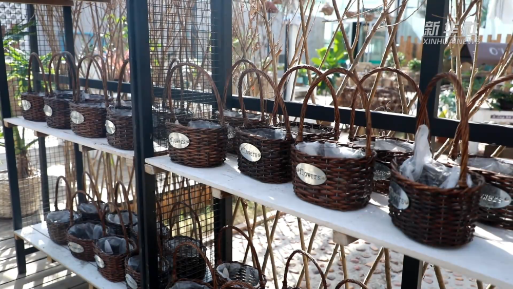 
南京市口腔医院黄牛代挂号电话票贩子号贩子网上预约挂号,住院检查加快,奋进强国路 阔步新征程·老区行｜“红色+”激发沂蒙老区新活力