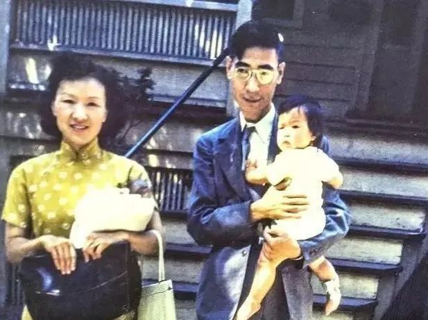 
北医六院黄牛代挂号电话票贩子号贩子网上预约挂号,住院检查加快,最新 | 一张被剪掉的全家福，为什么看哭了所有人？
