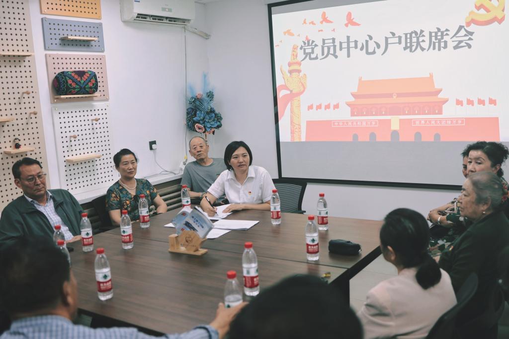 
回龙观医院黄牛代挂号电话票贩子号贩子网上预约挂号,住院检查加快,铸牢共同体 中华一家亲丨以“团结”为名——新疆库尔勒多民族聚居社区侧记