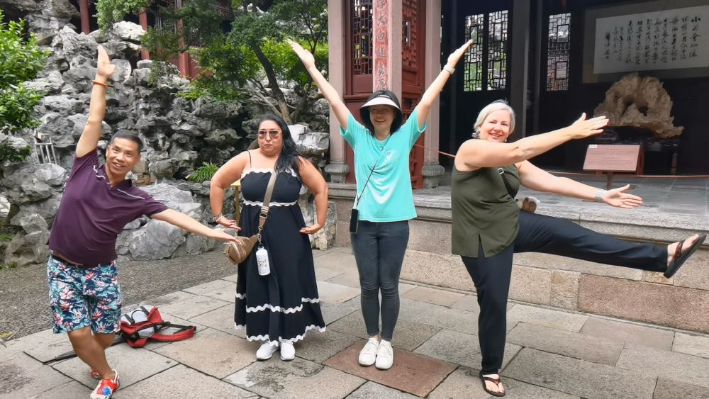 
杭州各大医院黄牛代挂号电话票贩子号贩子网上预约挂号,住院检查加快,美国旅行商沉浸式体验“China Travel”