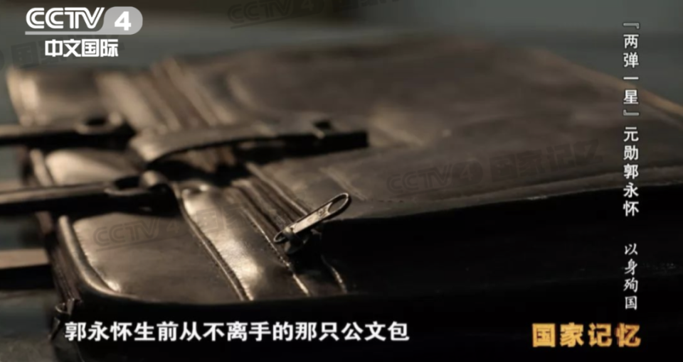 
北医六院黄牛代挂号电话票贩子号贩子网上预约挂号,住院检查加快,最新 | 一张被剪掉的全家福，为什么看哭了所有人？