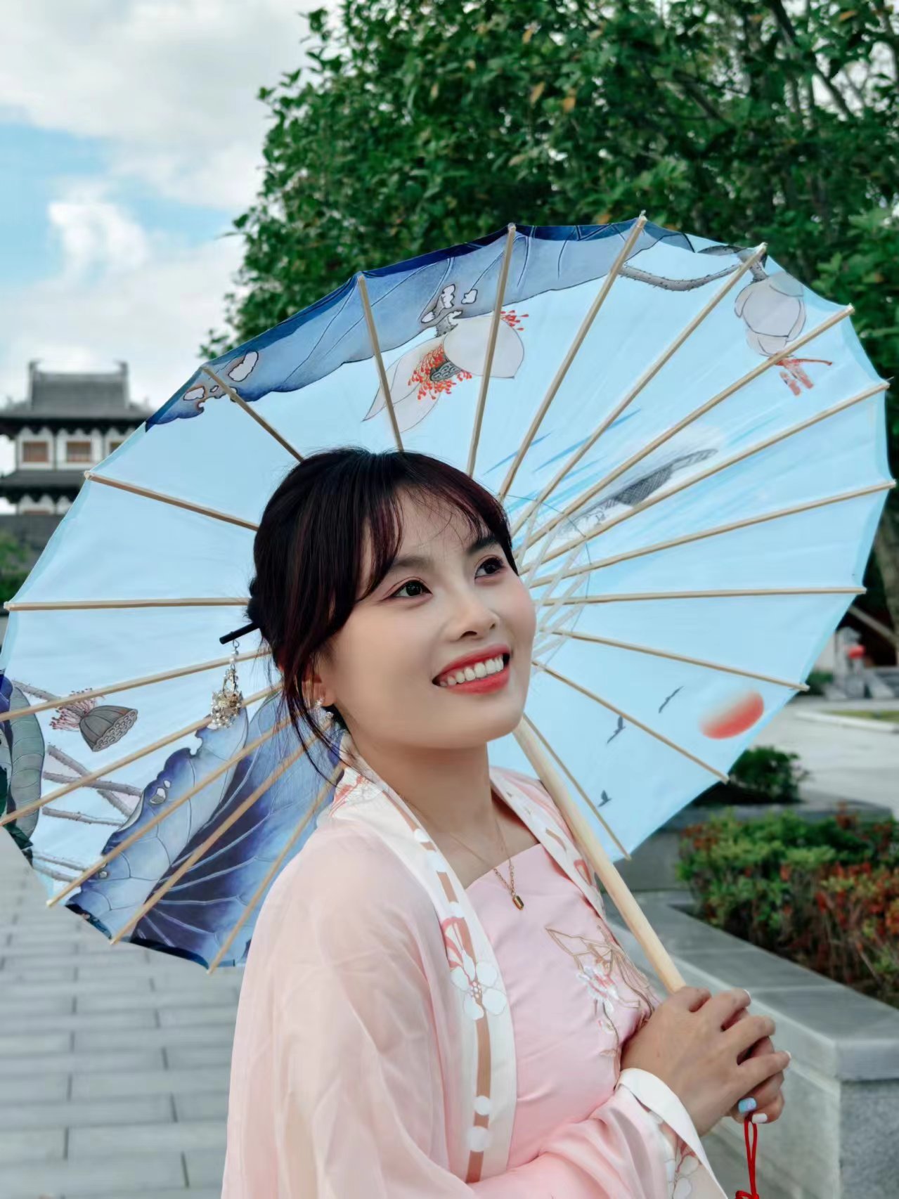 
中国人民解放军总医院黄牛代挂号电话票贩子号贩子网上预约挂号,住院检查加快,【2024打卡中国】穿越时空的对话：外国网红探索包公故里文化园（组图）