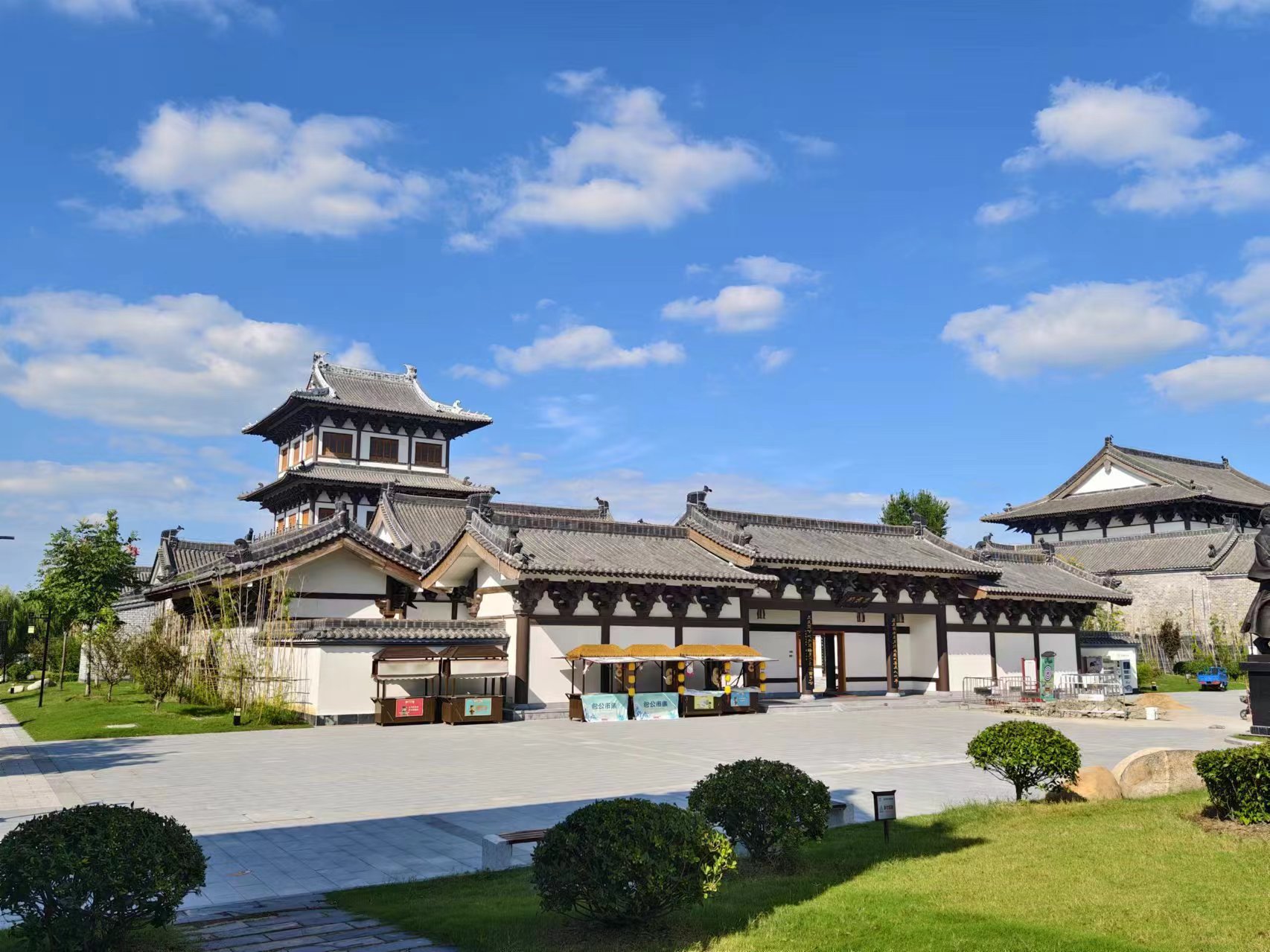 
中国人民解放军总医院黄牛代挂号电话票贩子号贩子网上预约挂号,住院检查加快,【2024打卡中国】穿越时空的对话：外国网红探索包公故里文化园（组图）