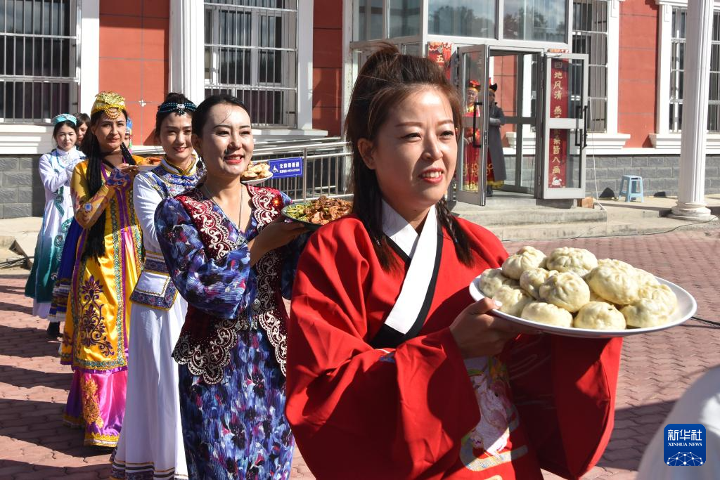 
广州中医院黄牛代挂号电话票贩子号贩子网上预约挂号,住院检查加快,铸牢共同体 中华一家亲丨天山南北唱新歌：新疆塔城多民族社区生活丰富多彩