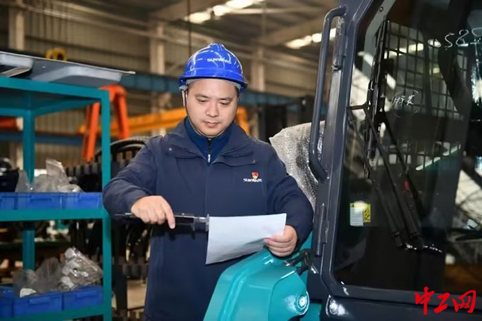 
南京中科研究所黄牛代挂号电话票贩子号贩子网上预约挂号,住院检查加快,中国梦·大国工匠篇 | 赵喻明：十六载孜孜以求 为应急救援装备制造“上大分”