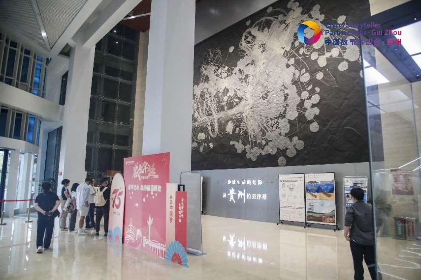 
北京肿瘤医院黄牛代挂号电话票贩子号贩子网上预约挂号,住院检查加快,“龙跃黔海 一眼亿年” 外籍自媒体人被亿万年前的贵州“硬控”了