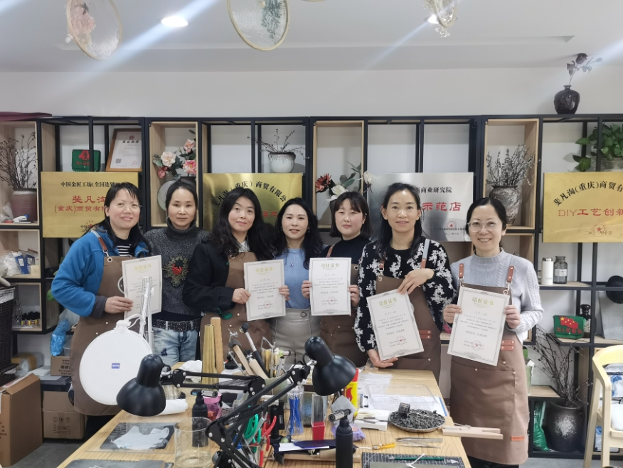 
北医三院黄牛代挂号电话票贩子号贩子网上预约挂号,住院检查加快,高质量发展调研行丨重庆南湖社区：一杯热茶话治理