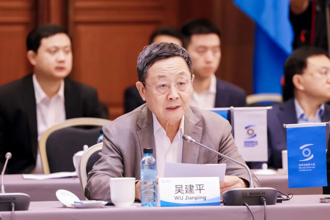 
北京301医院黄牛代挂号电话票贩子号贩子网上预约挂号,住院检查加快,如何以理念之光照亮网络空间建设发展之路？这场会议给出答案