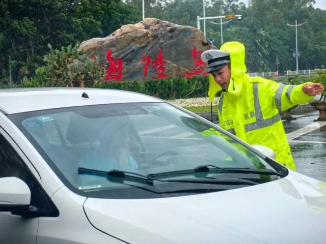 
上海儿童医院黄牛代挂号电话票贩子号贩子网上预约挂号,住院检查加快,台风“摩羯”或二次登陆湛江！海南狂风骤雨，广东严阵以待→