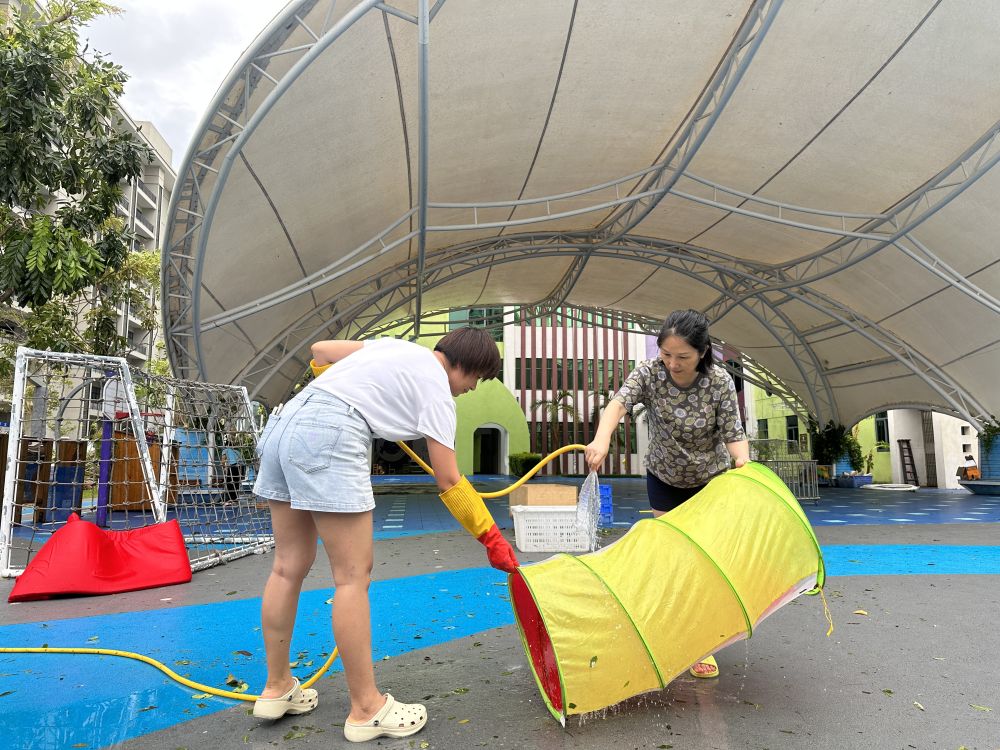 
广州市妇女儿童医疗中心黄牛代挂号电话票贩子号贩子网上预约挂号,住院检查加快,“让这座城市尽快恢复如初”——海口市台风后救灾见闻
