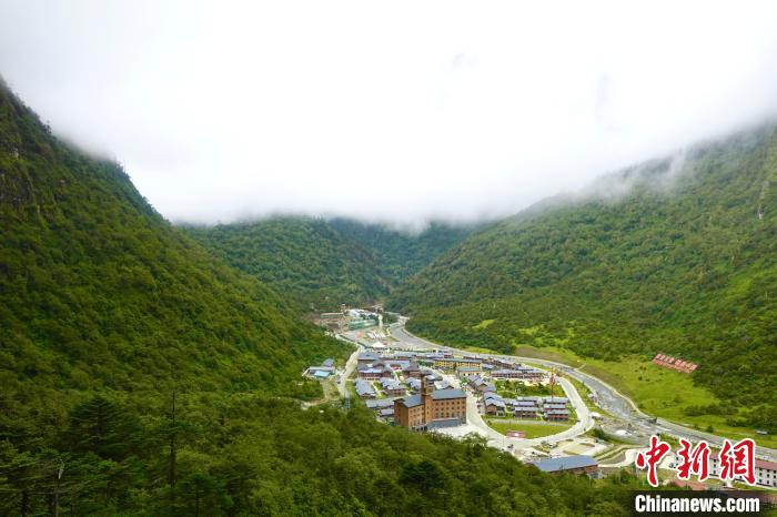 
南京脑科医院黄牛代挂号电话票贩子号贩子网上预约挂号,住院检查加快,西藏山南：奋力绘就现代化边境幸福村美丽新画卷