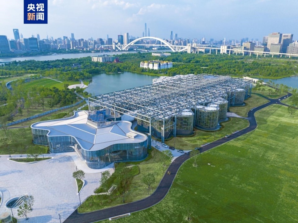 
西安市中医医院黄牛号贩子票贩子代网上预约代挂号电话65公顷！上海世博文化公园南区9月20日开园