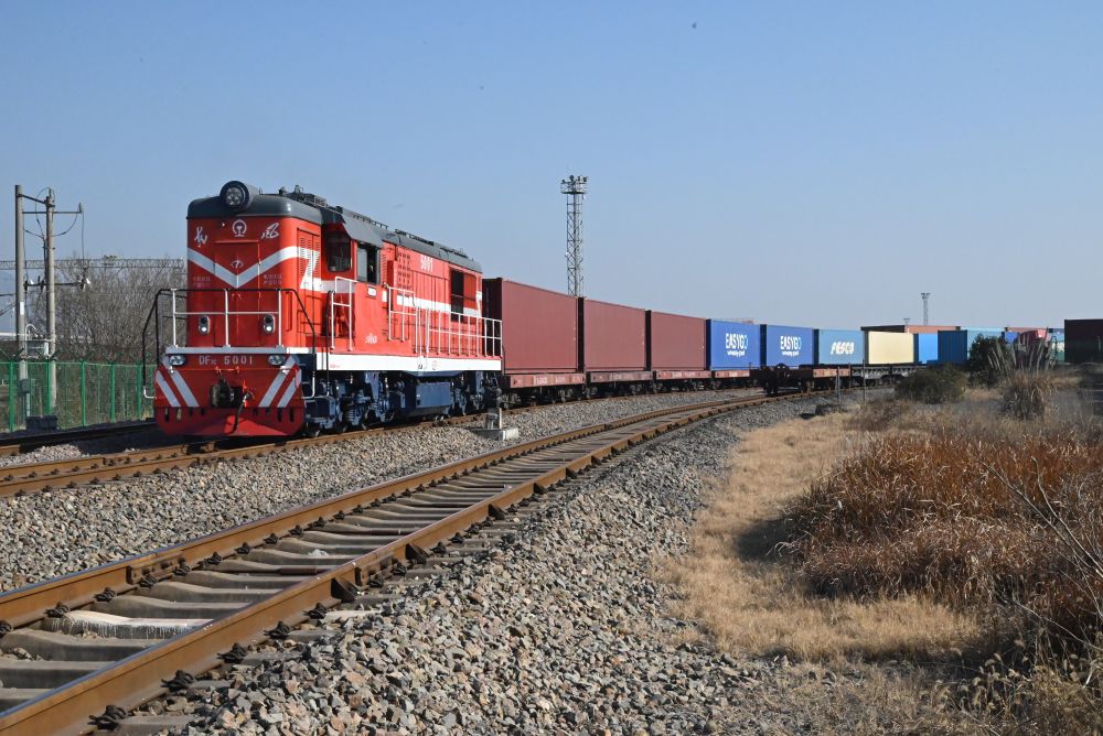 
回龙观医院黄牛代挂号电话票贩子号贩子网上预约挂号,住院检查加快,2024年义乌中欧班列发运量同比增长超10%