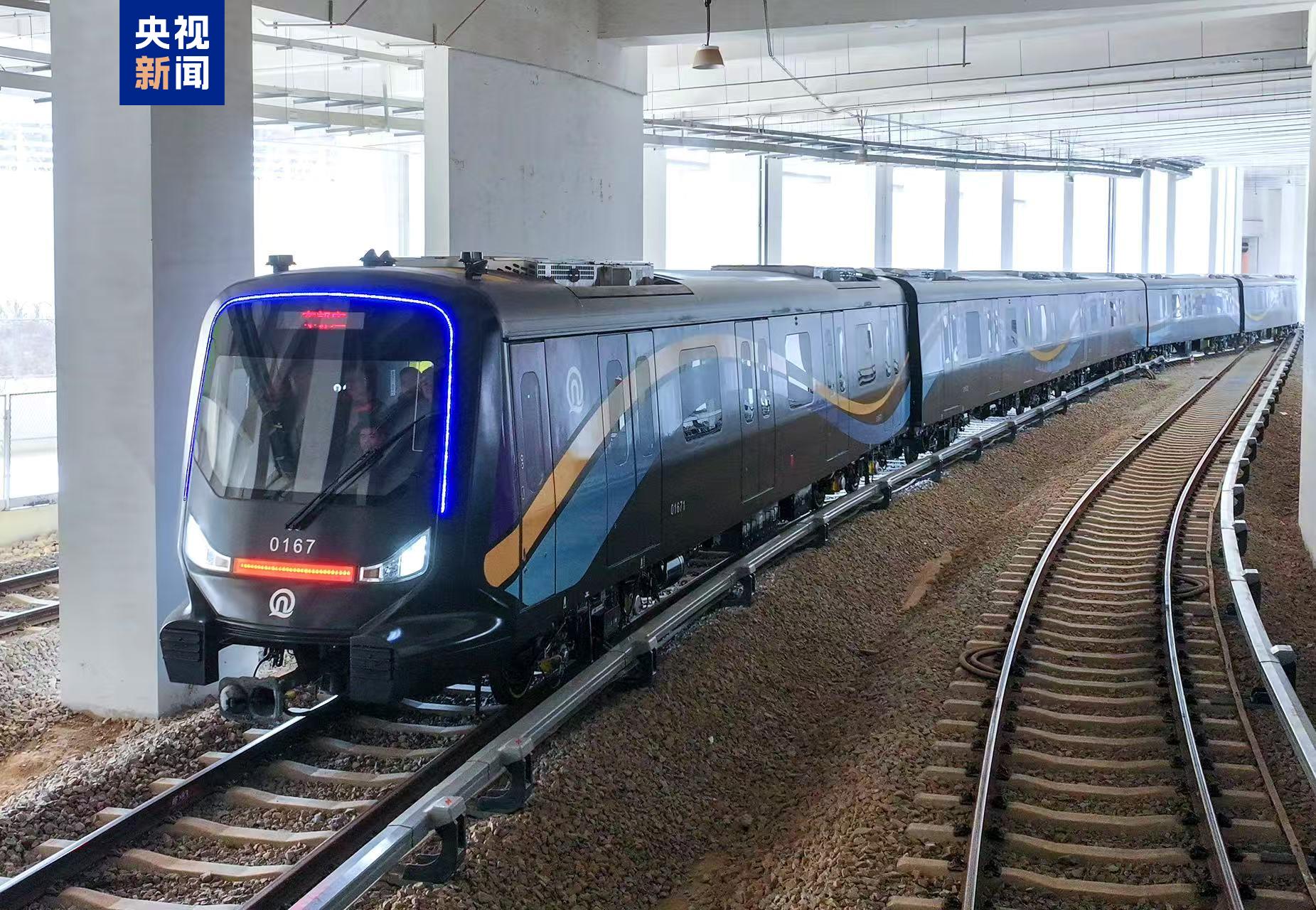 
杭州各大医院黄牛代挂号电话票贩子号贩子网上预约挂号,住院检查加快,全球首列商业化运营碳纤维地铁列车载客运营