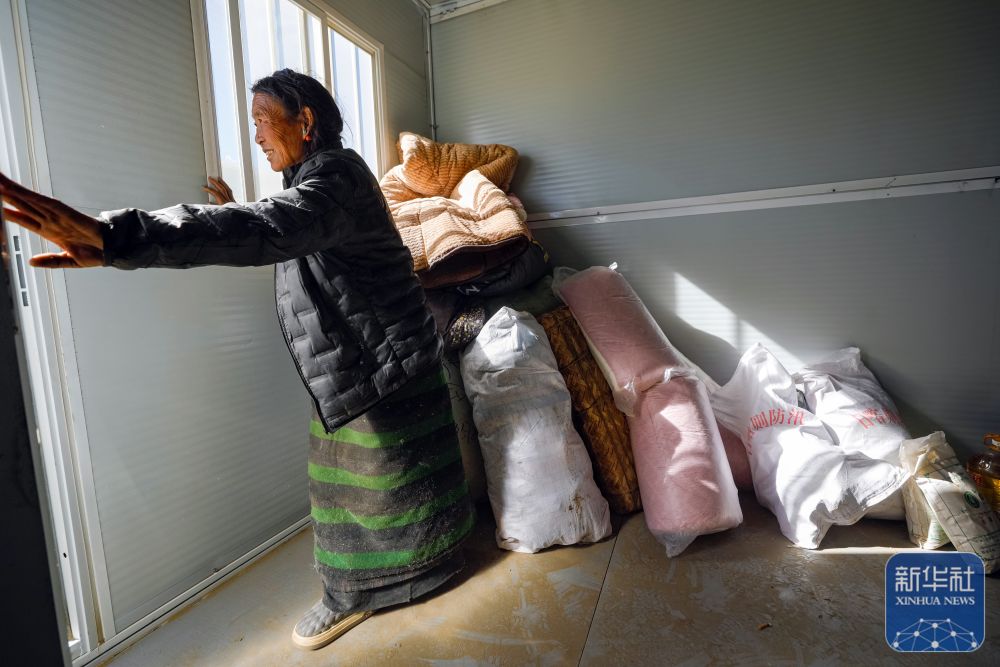 
上海各大医院黄牛代挂号电话票贩子号贩子网上预约挂号,住院检查加快,定日县6.8级地震 | 首批受灾群众搬入板房