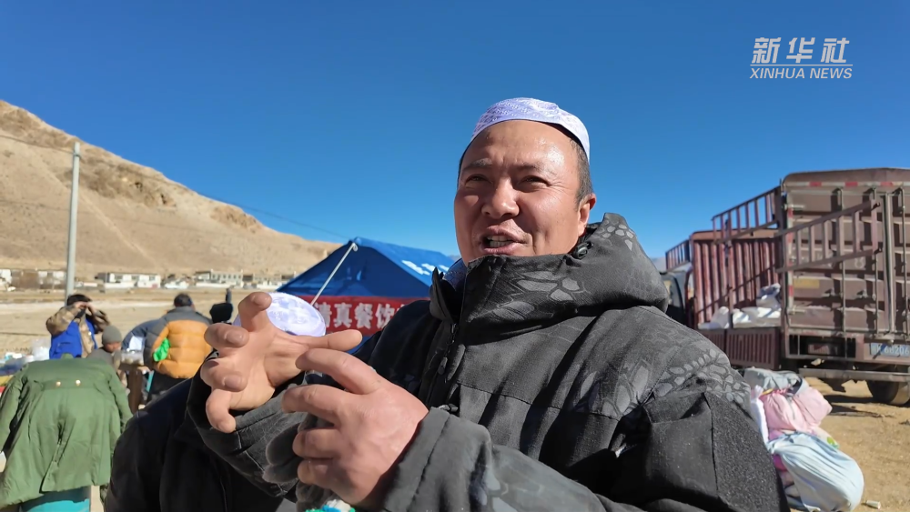 
北医六院黄牛代挂号电话票贩子号贩子网上预约挂号,住院检查加快,爱在这里汇聚——新华社记者探访定日县塘仁村震后安置点