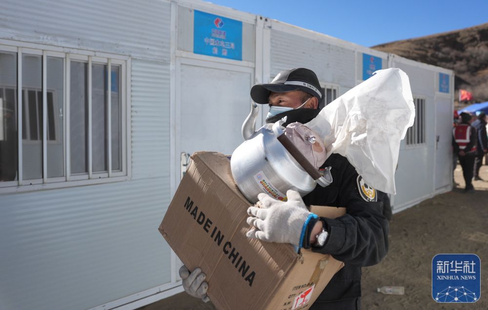 
天津各大医院黄牛代挂号电话票贩子号贩子网上预约挂号,住院检查加快,定日6.8级地震丨人民警察节，我在抗震救灾现场