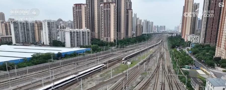 
上海各大医院黄牛代挂号电话票贩子号贩子网上预约挂号,住院检查加快,春运保障再升级，这些新举措助你顺利到家！