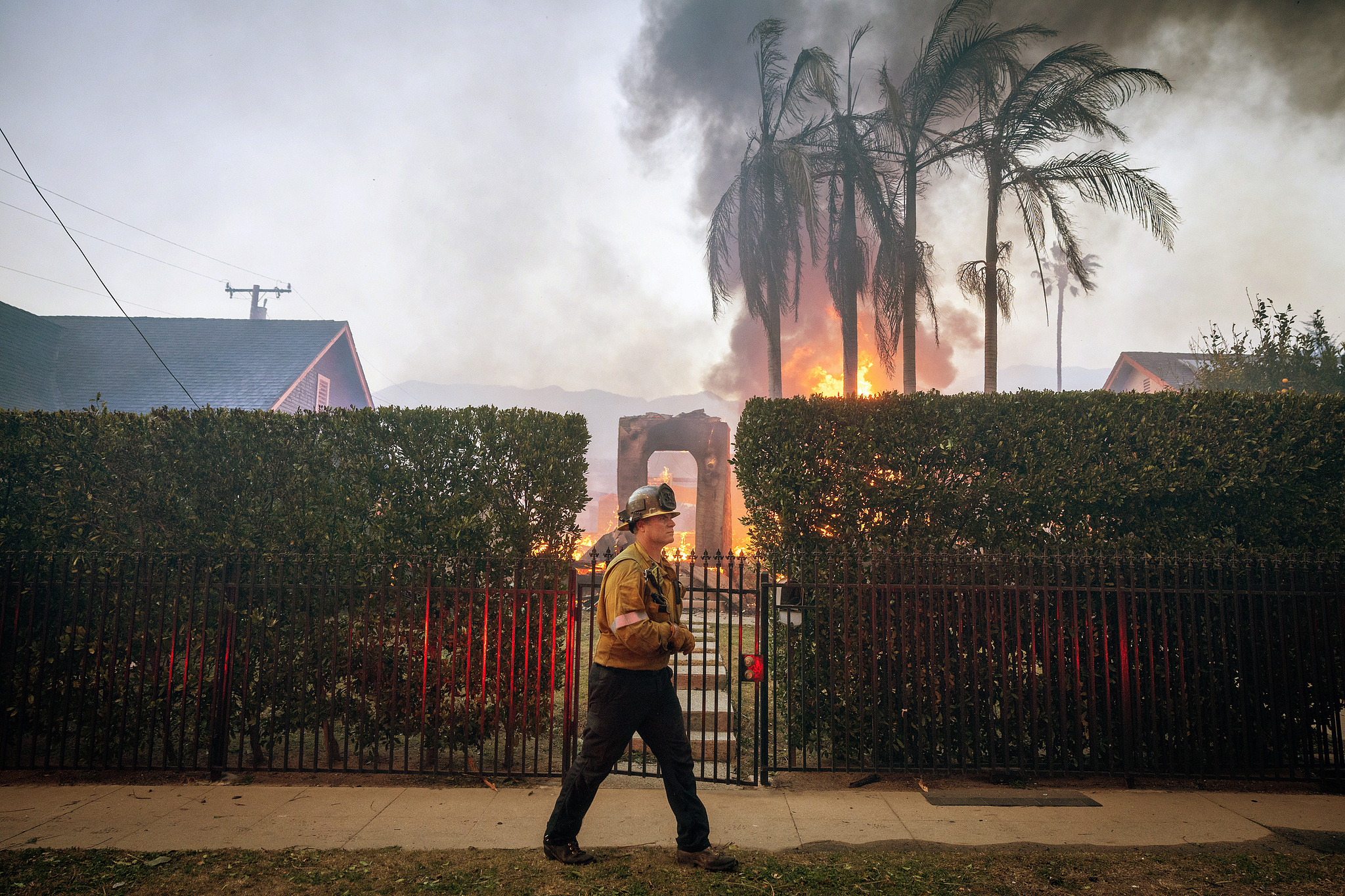
上海第十人民医院黄牛代挂号电话票贩子号贩子网上预约挂号,住院检查加快,市长遭质问一言不发、连续两天误发警报 美演员吐槽：消防员倒是跑挺快
