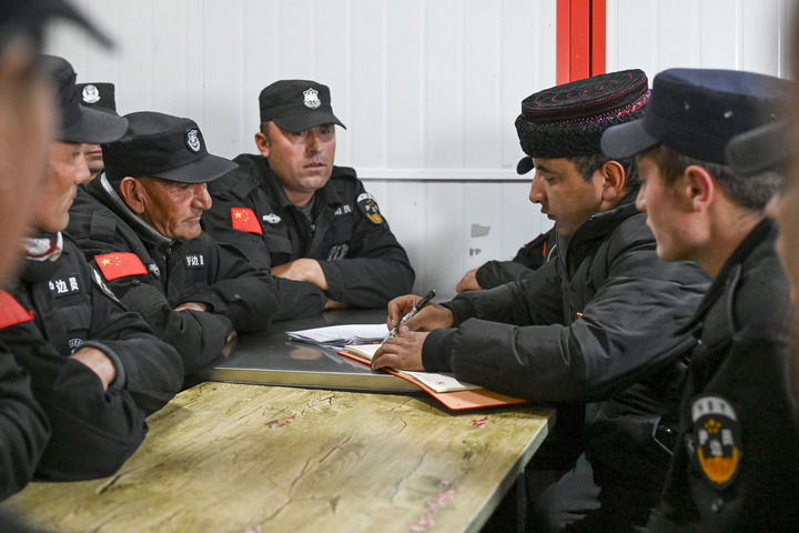 
广州医科大学附属第二医院黄牛代挂号电话票贩子号贩子网上预约挂号,住院检查加快,家国边关何处寻｜新春走基层·走笔②