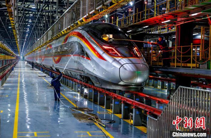 
北医三院黄牛代挂号电话票贩子号贩子网上预约挂号,住院检查加快,（新春走基层）“陆地航母”检修忙 护航春运回家路