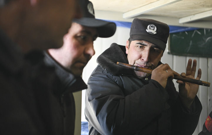 
广州医科大学附属第二医院黄牛代挂号电话票贩子号贩子网上预约挂号,住院检查加快,家国边关何处寻｜新春走基层·走笔②