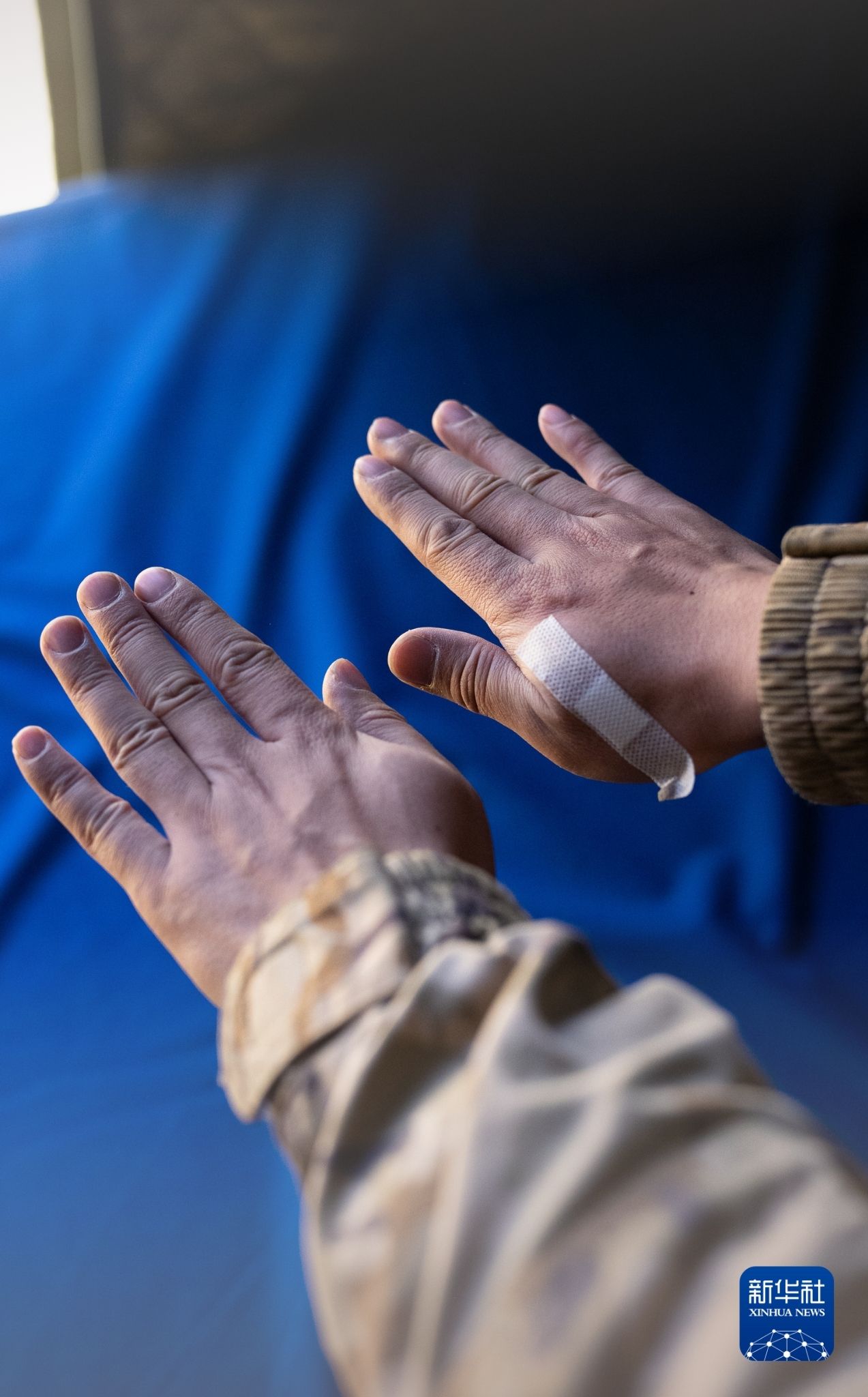 北京协和医院黄牛代挂号电话票贩子号贩子网上预约挂号,住院检查加快,定日地震|一双手 一群人 无限温暖