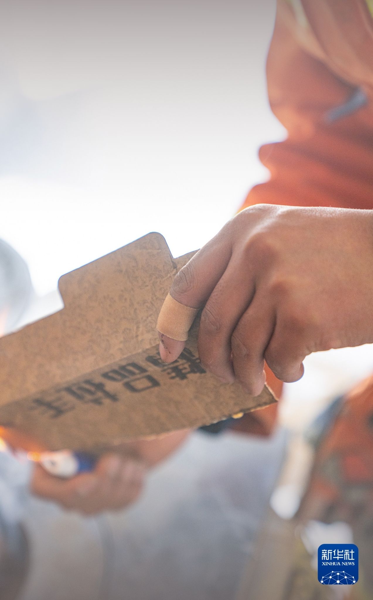 北京协和医院黄牛代挂号电话票贩子号贩子网上预约挂号,住院检查加快,定日地震|一双手 一群人 无限温暖