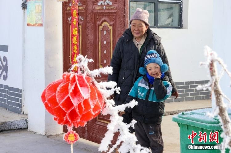 
北京协和医院黄牛代挂号电话票贩子号贩子网上预约挂号,住院检查加快,（新春走基层）新疆乌什有一个“幸福村”